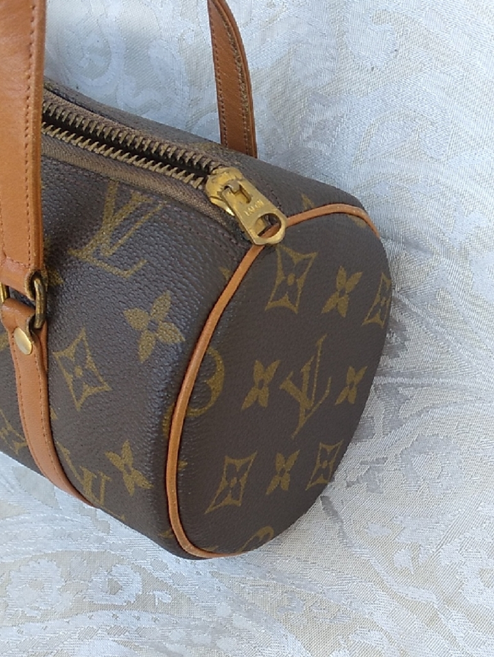 Vintage Louis Vuitton 70s Monogram Papillon Bag - Picture 3 of 16